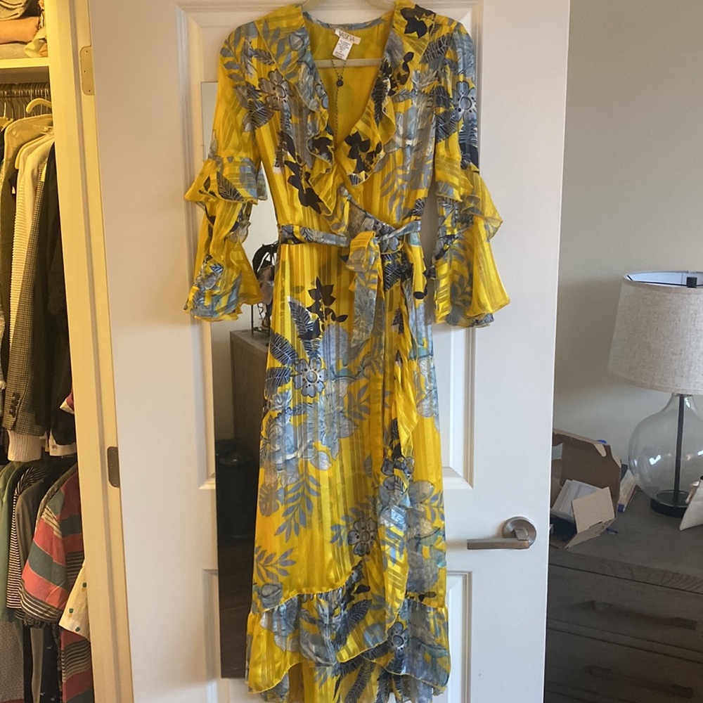 Yellow and blue dress